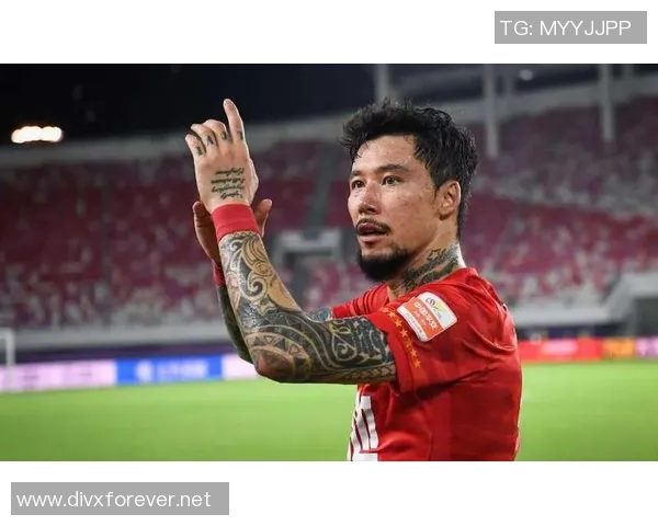 足球明星大花臂背后的故事与文化意义探讨